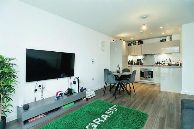 Lounge/Kitchen