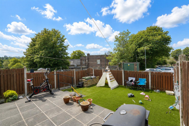3 bed End of Terrace for sale Image 4