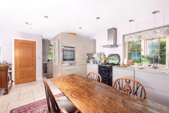 Kitchen/Breakfast