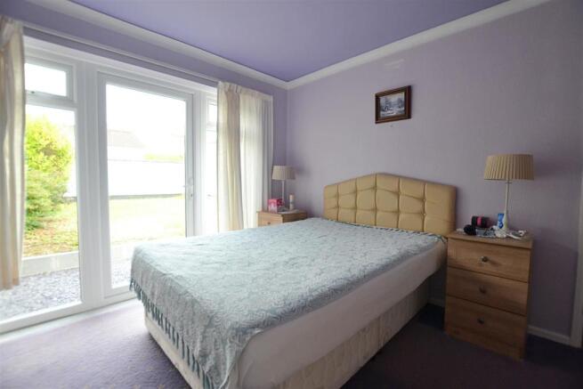 bed 1.JPG