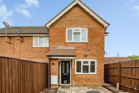 Holly Drive, Aylesbury