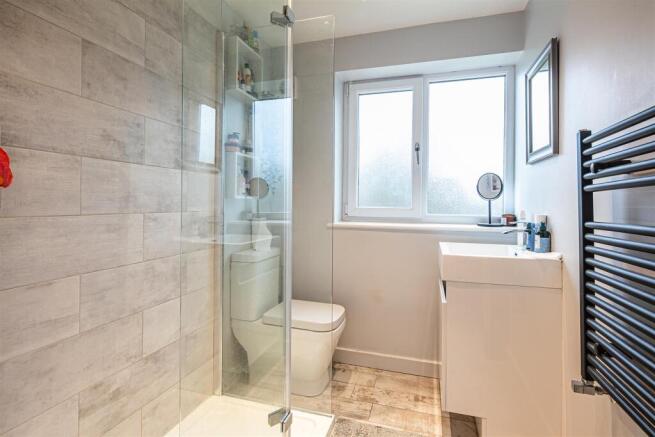 3 bed Semi-Detached for sale Image 9