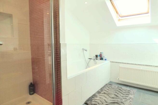Upper Bathroom