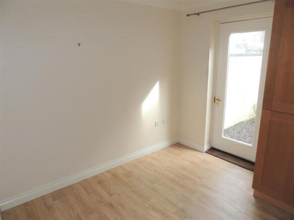 facproperties.co.uk-estate-agent-estate-agents-par