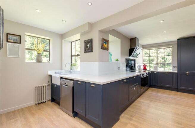 Kitchen/ Breakfast