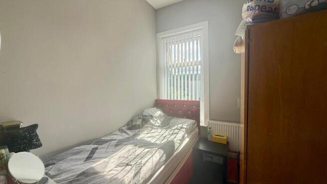 2 bed Terraced to rent Image 10
