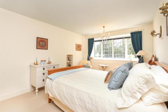 Bed2.2.jpg
