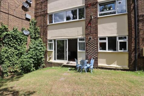 Riverside Road, St. Albans