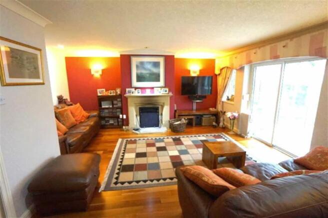 Lounge: