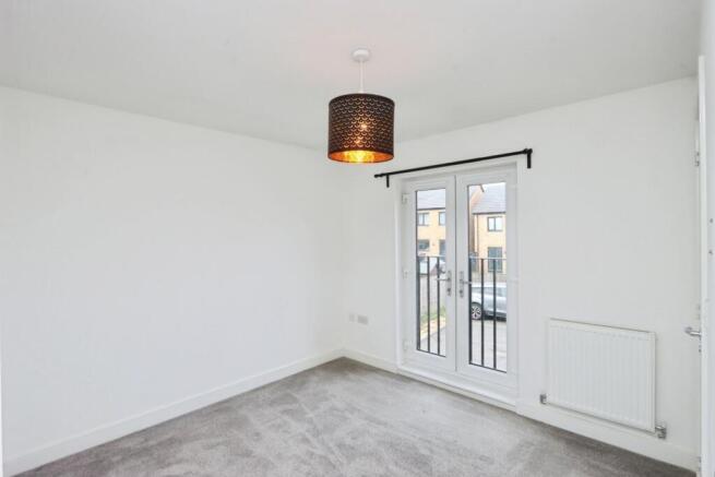 3 bed Semi-Detached for sale Image 12