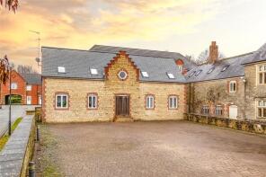 3, 22 Croft House, Woodcutters Mews, Groundwell, Swindon SN25 4DR