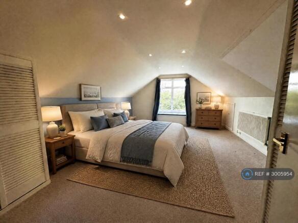 Master Bedroom Full Furnished