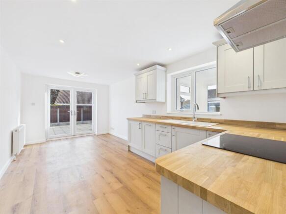 Open Plan Kitchen /Diner