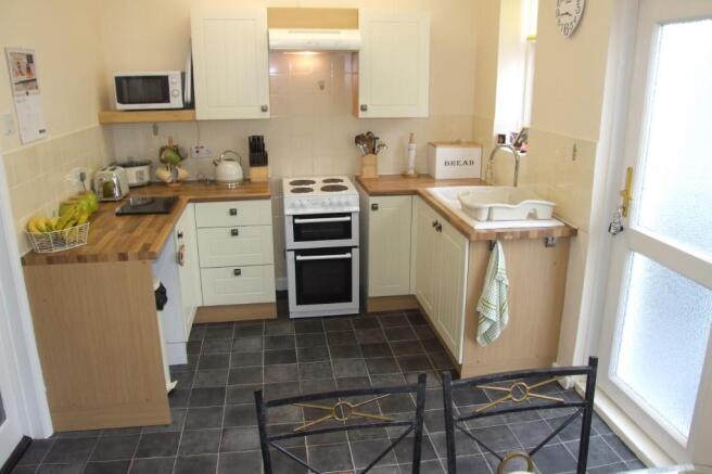 Kitchen/dining
