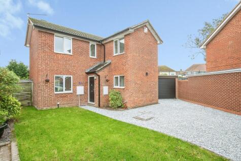Rowan Close, Kingsbury