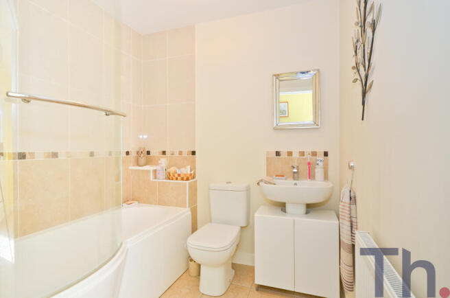 Family Bathroom.JPG