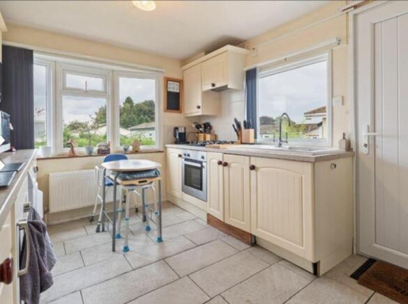 Kitchen breakfast room