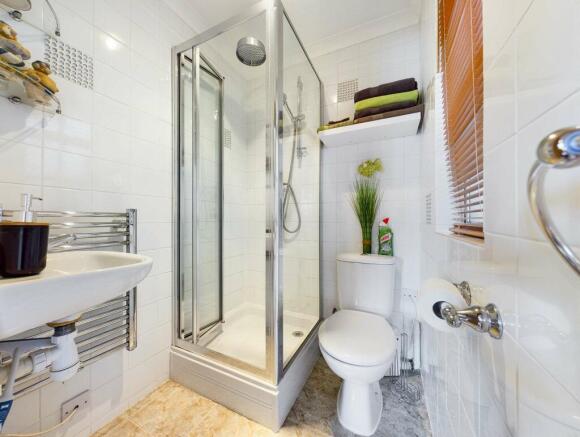 Bathroom (Cabin Bathroom)