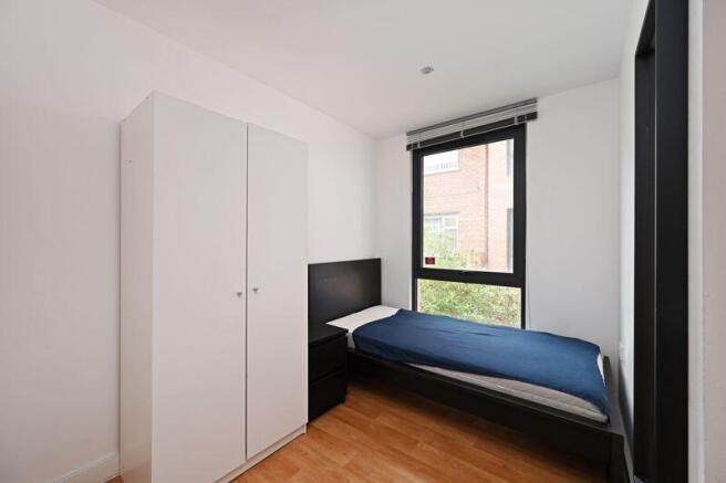 2 bed Apartment for sale Image 10