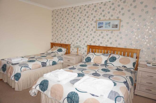 Grimisdale - Double Bedroom.JPG