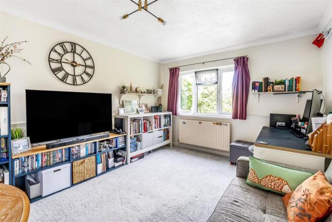 Flat-10-Beechwood-Court-11.jpg