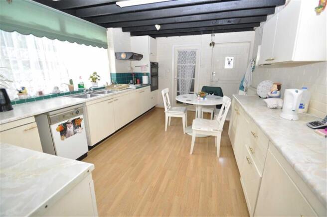 Kitchen/Breakfast Ro