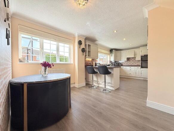 Ranock Close, Luton, LU3 photo 4