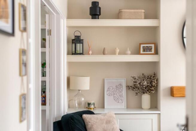 0G1ABH - Living Room A.jpg
