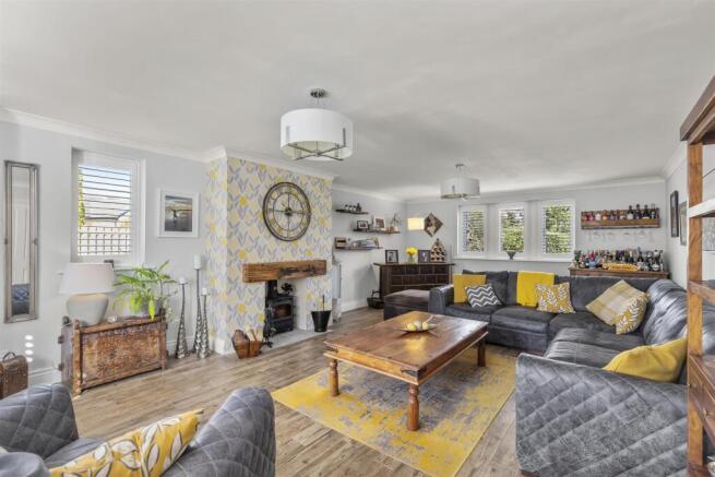 Sitting Room.jpg