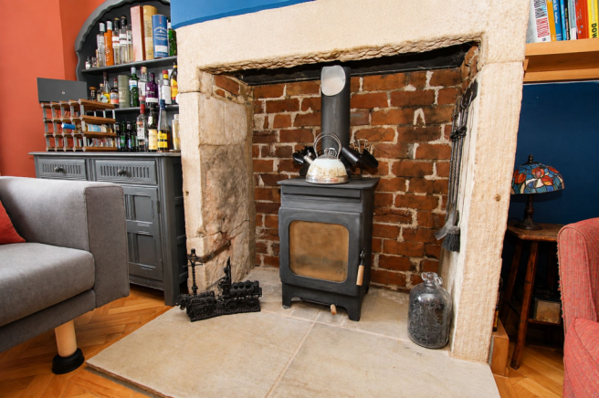 2 bed Terraced for sale Image 6