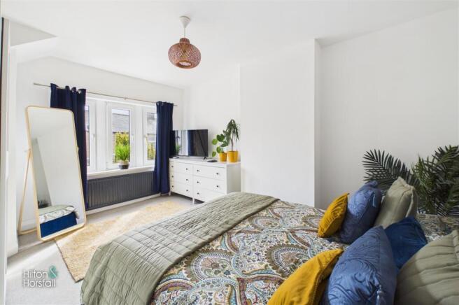 3 bed Semi-Detached for sale Image 12