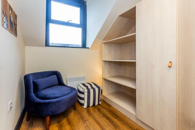 1 bed Apartment to rent Image 4