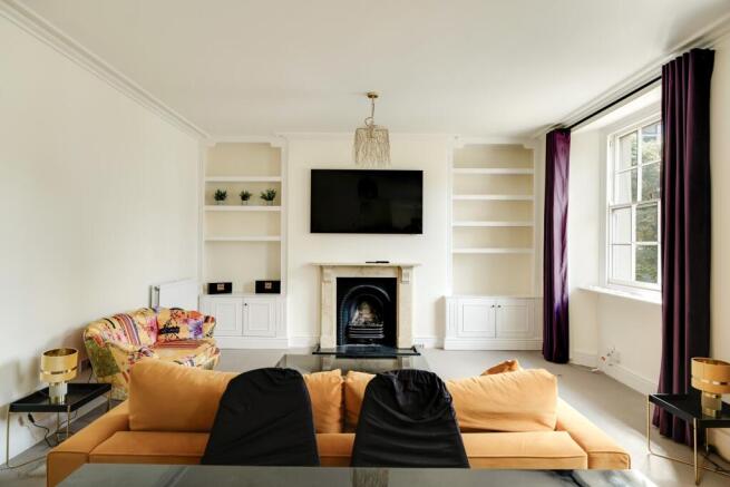 Lounge ()