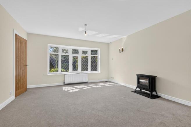 3 bed Detached Bungalow for sale Image 8