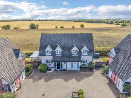 18 Willows Edge, Broad Meadow, Bury St. Edmunds IP31 3DE