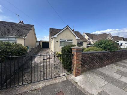 Orchard Drive, Newton, Porthcawl, CF36 5RA