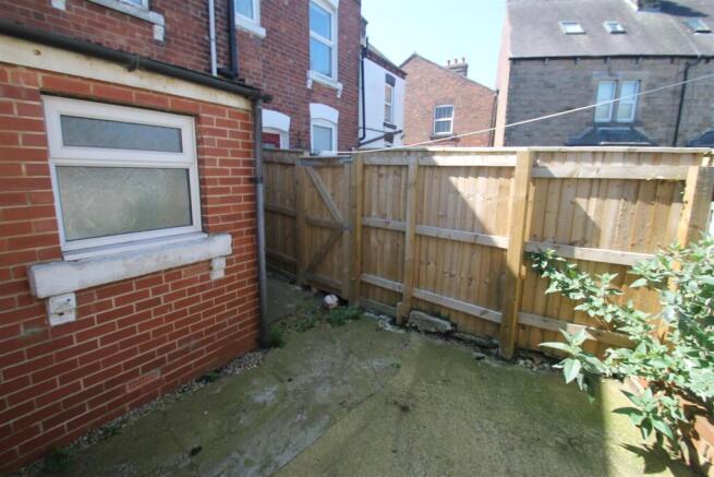2 bed Terraced for sale Image 9