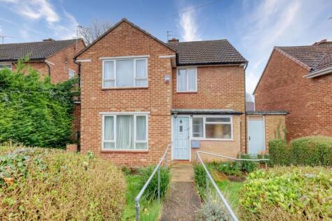 Fairway, Princes Risborough, Buckinghamshire, HP27