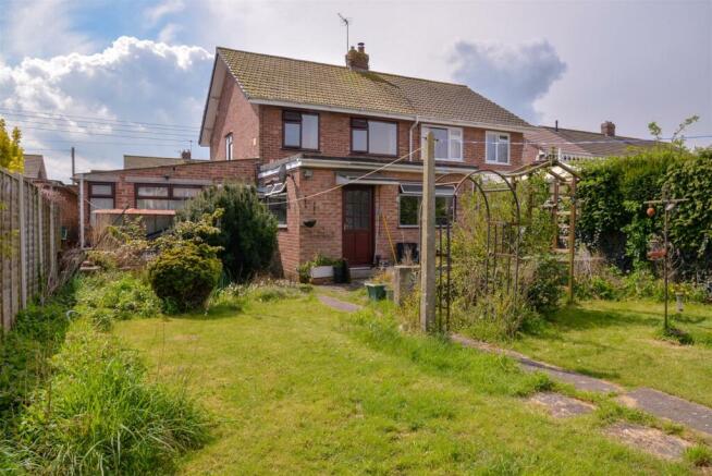 Rear Garden 2.jpg