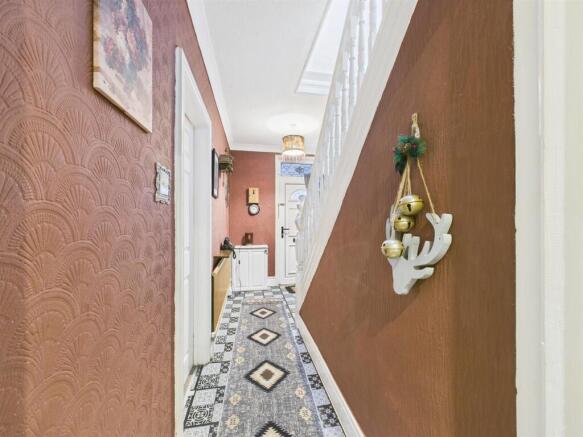 Hallway.jpg