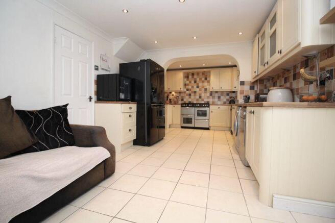 Kitchen/Living...