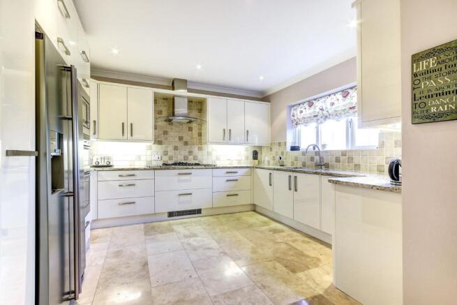 Kitchen/breakfast ro