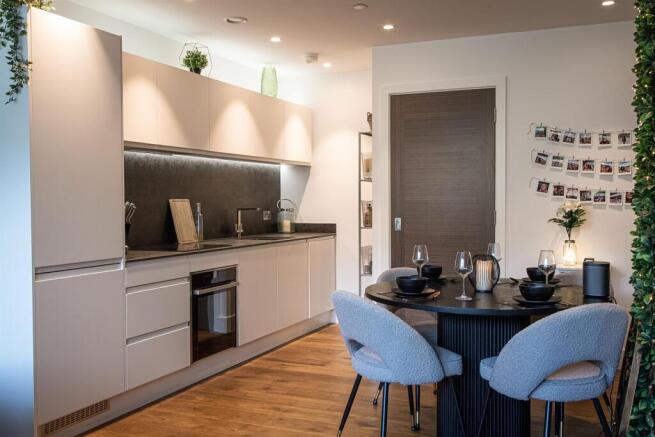 KITCHEN / DINING SPACE