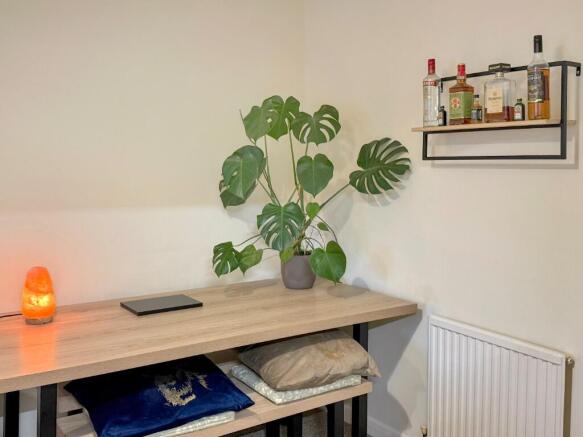 2 bed Semi-Detached Bungalow for sale Image 6