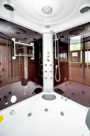 Jacuzzi/Steam