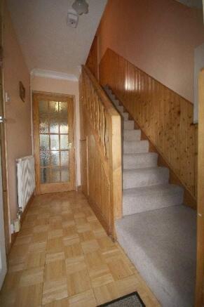 ENTRANCE HALLWAY