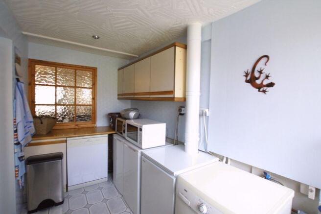 Photo 8 Utility Room