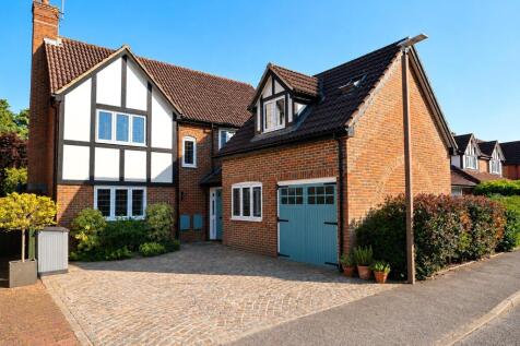 Prentice Grove, Shenley Brook End, Milton Keynes, MK5