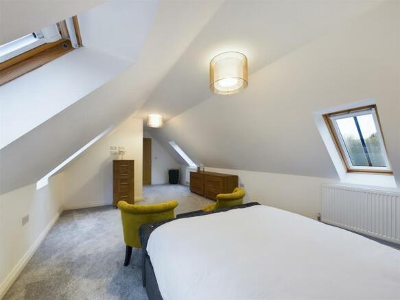 top bed 3.jpg