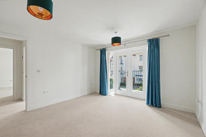 The Grange. Ledian Gardens, Kings Square, Maidstone, Kent, ME17 photo 4
